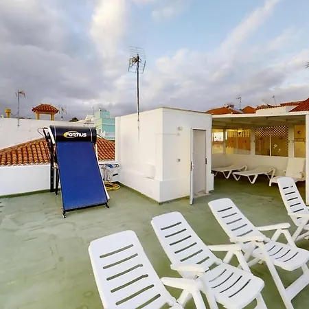 Triples Espaciosas Con Banos Privados En Maspalomas *